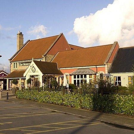 Premier Inn Haydock Park/M6 J23 Warrington Buitenkant foto