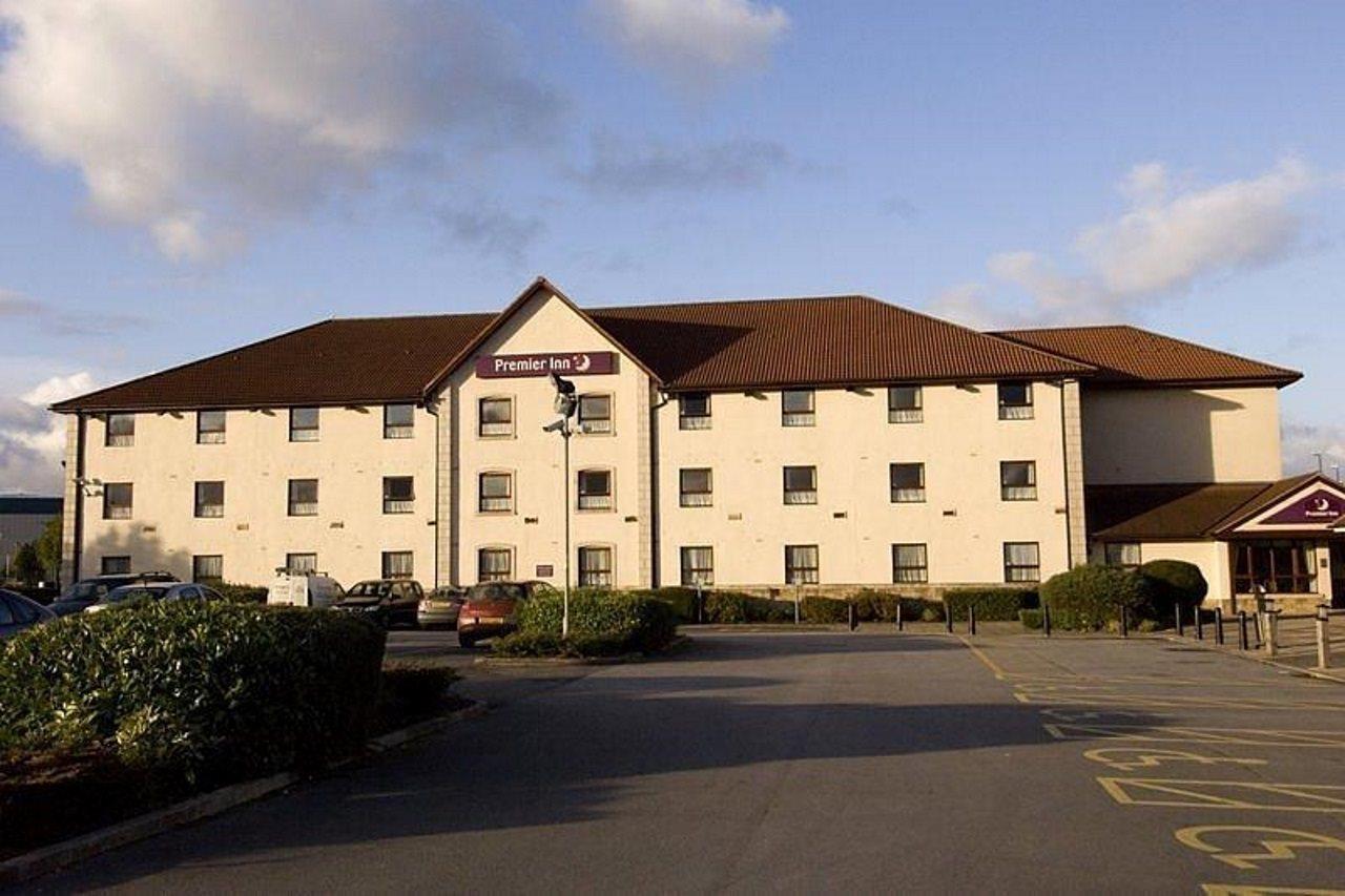Premier Inn Haydock Park/M6 J23 Warrington Buitenkant foto